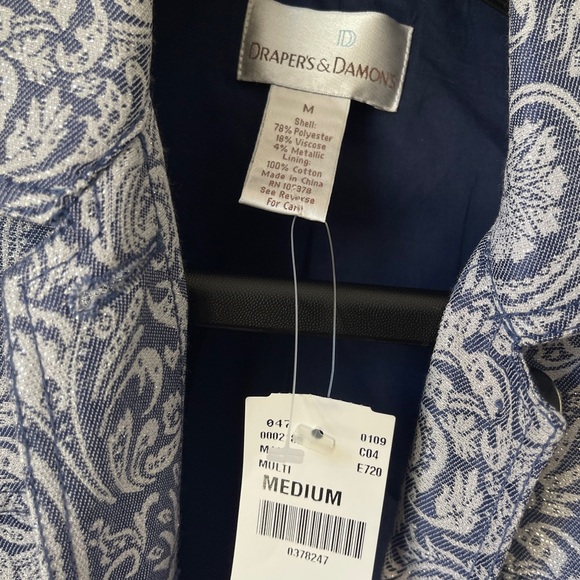 Drapers and Damon’s Jacket. blue with Floral Print. Size M. NWT - Picture 7 of 9